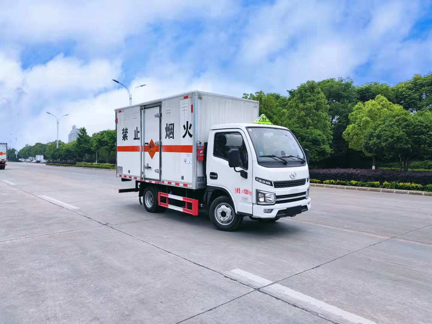 躍進S803.3/3.6米(藍牌柴油)國六