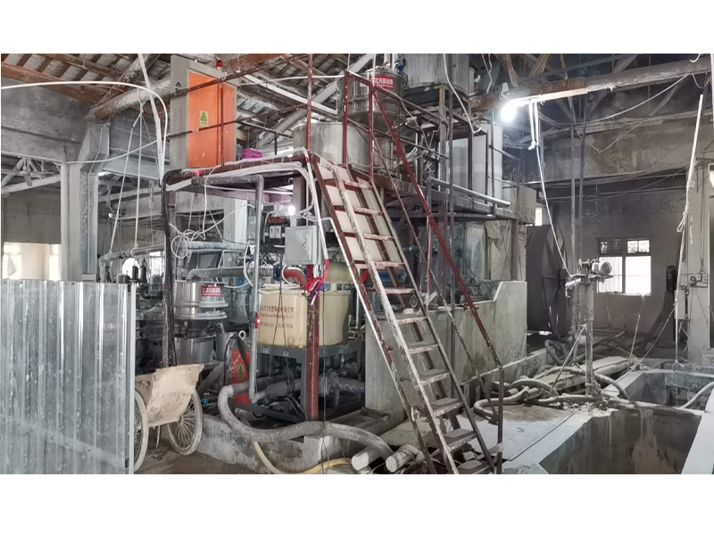 潮州某陶瓷釉料專用除鐵機(jī)