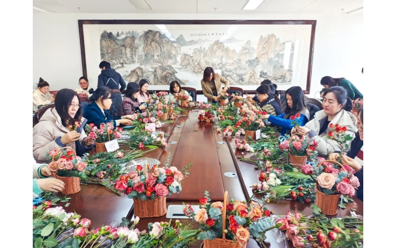 女神節(jié)丨女神插花，浪漫開(kāi)啟，共赴一場(chǎng)花與手作之約