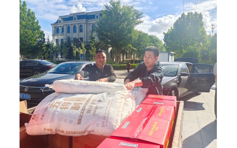 關(guān)懷如“月”而至丨天華實業(yè)集團(tuán)為全體員工發(fā)放中秋福利